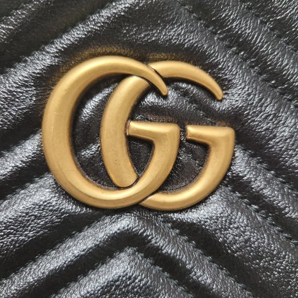 GUCCI MARMONT CHAIN TOTE BAG - Picture 2 of 12